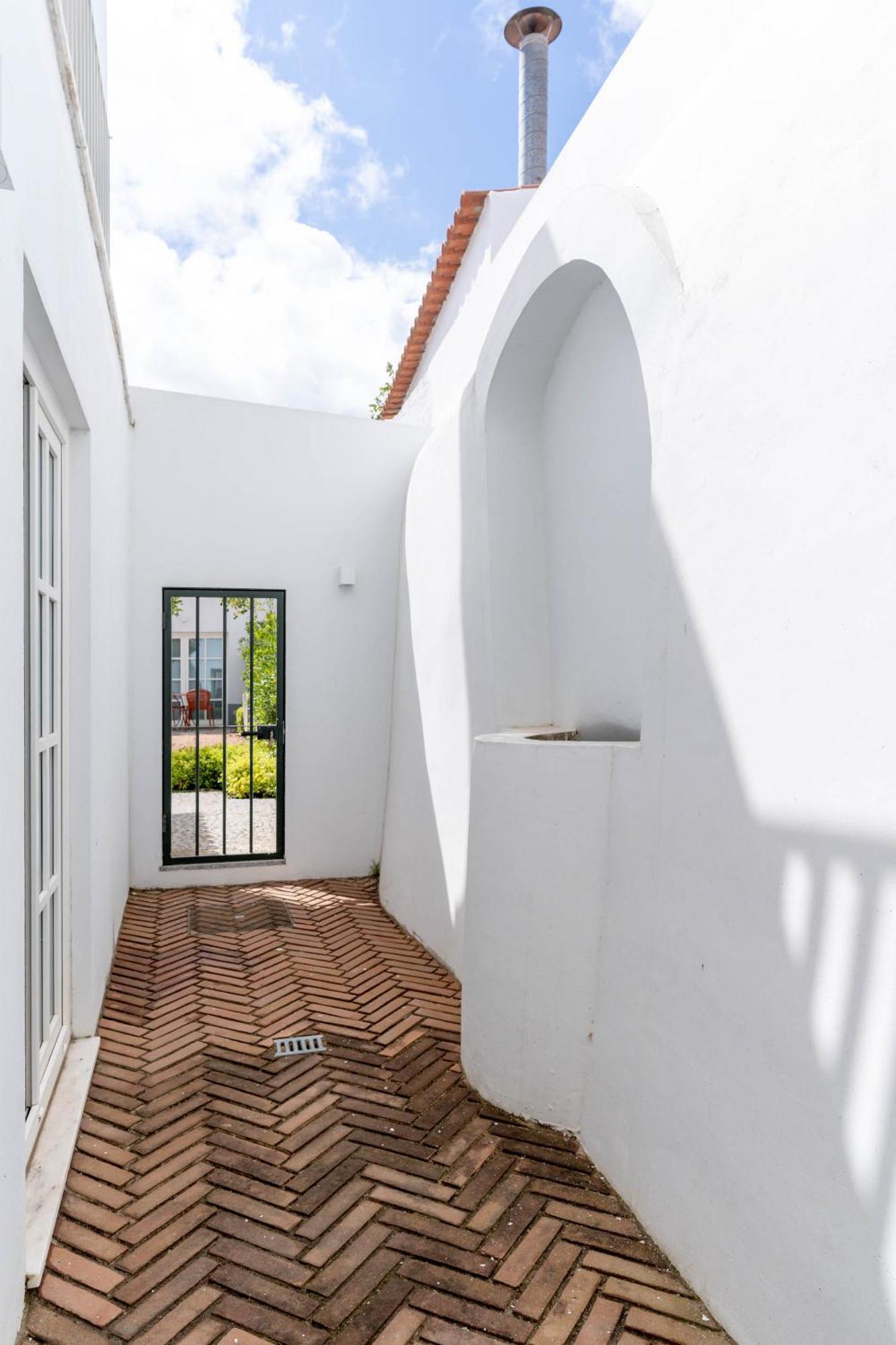 Limehome Evora Rua De Machede 52 Rum bild