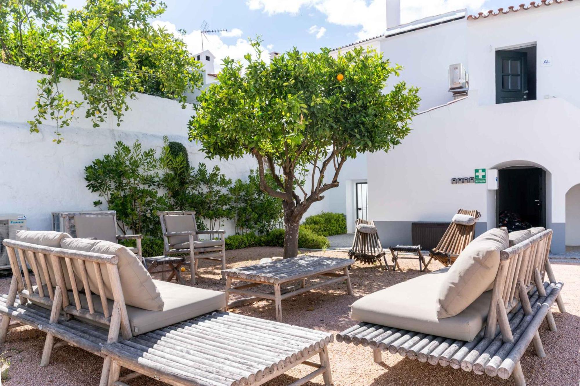 Limehome Evora Rua De Machede 52 Exteriör bild